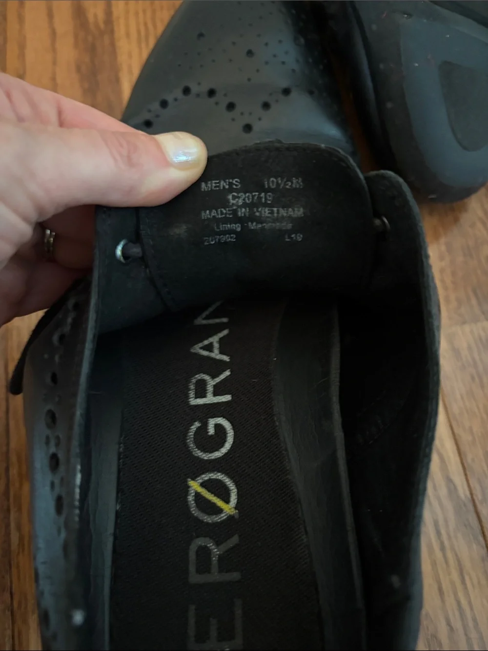 Cole Haan Black Leather Wingtip Derby Shoes - Pair